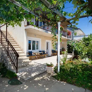 Jelica Apartment Krk Town
